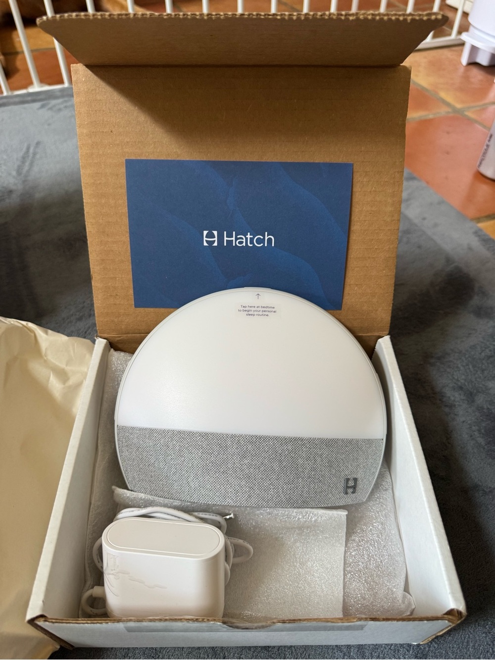 Hatch Restore 1 Sound Machine Night Light